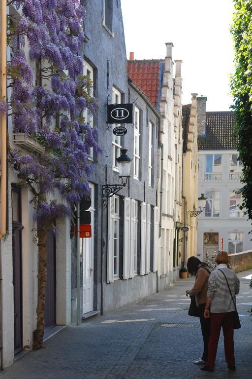 B&B Number 11 Exclusive Guesthouse Brugge Eksteriør bilde
