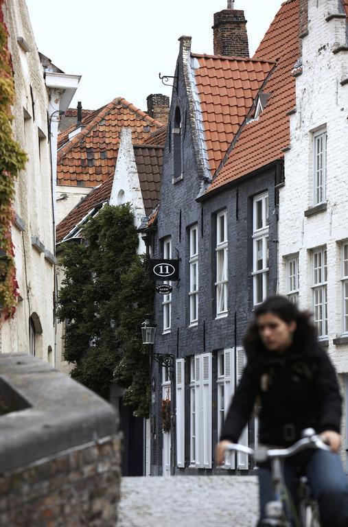 B&B Number 11 Exclusive Guesthouse Brugge Eksteriør bilde